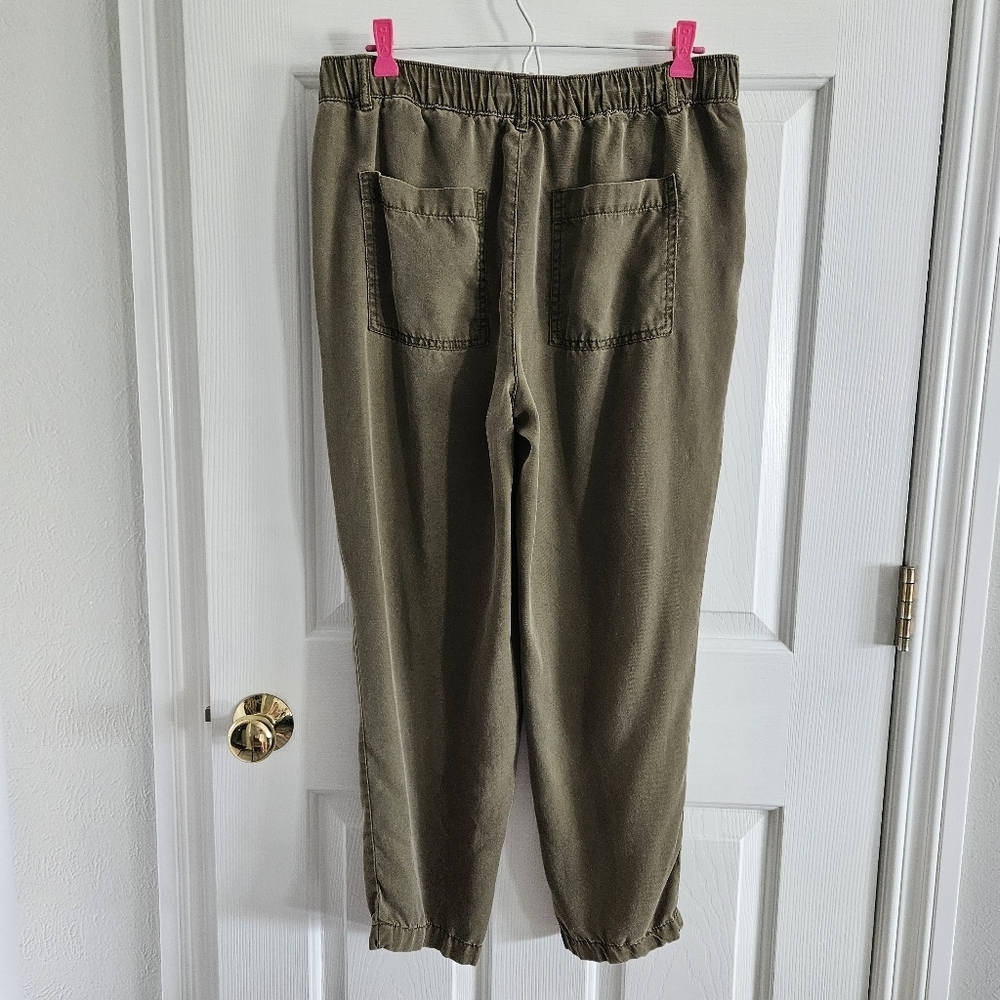 NWOT LOFT Emory Trousers With Pleated Front- Evening Olive - Picture 5 of 10